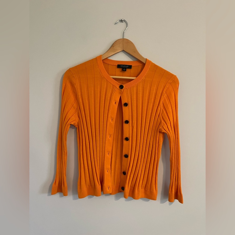 Ann Taylor Orange Ribbed Crew Neck Cardigan, Merino Wool, M